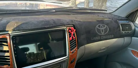 Toyota Land Cruiser 100