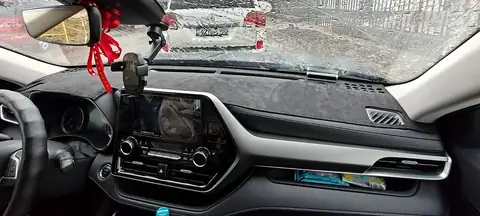 Toyota Highlander XU70