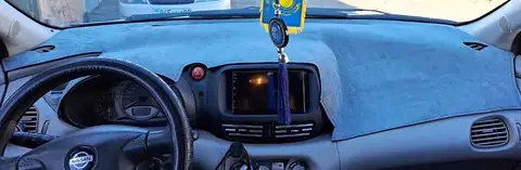 Nissan Almera Tino V10