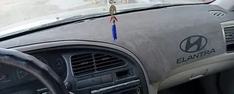 Hyundai Elantra XD